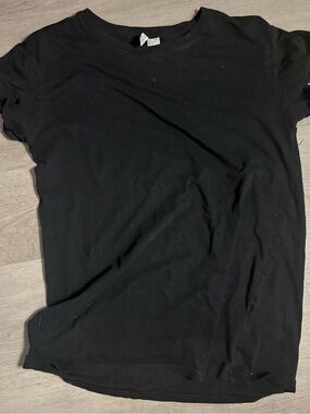 H&M Black Short Sleeve Crew Neck Tee